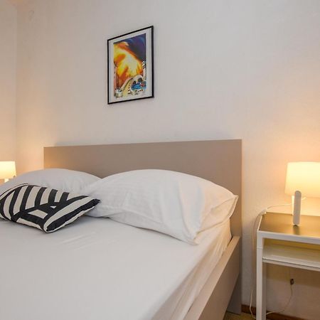Movo House Apartment Pag Town Exterior photo